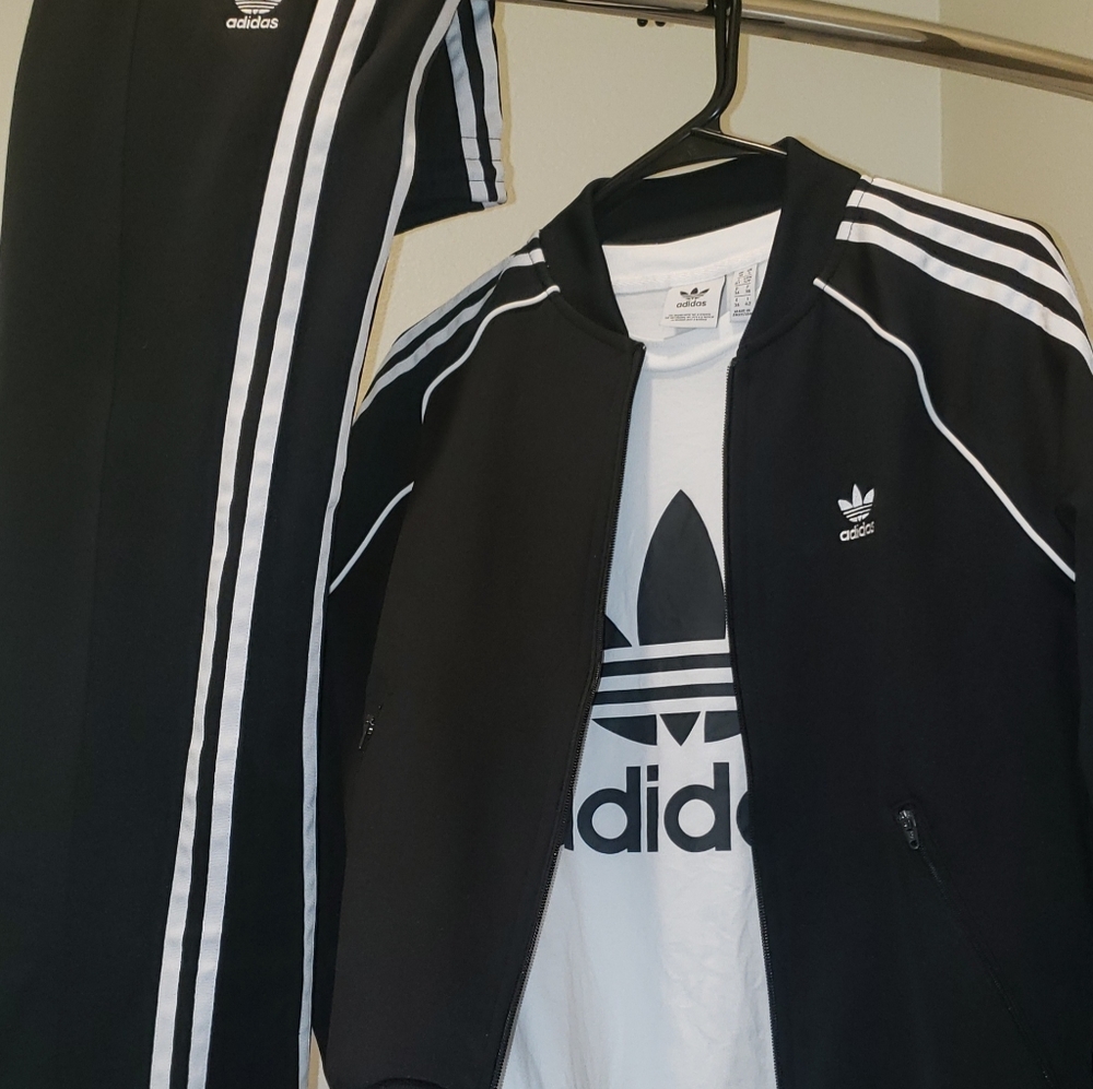 Adidas Small Set - Track Jacket, Pants, Tshirt